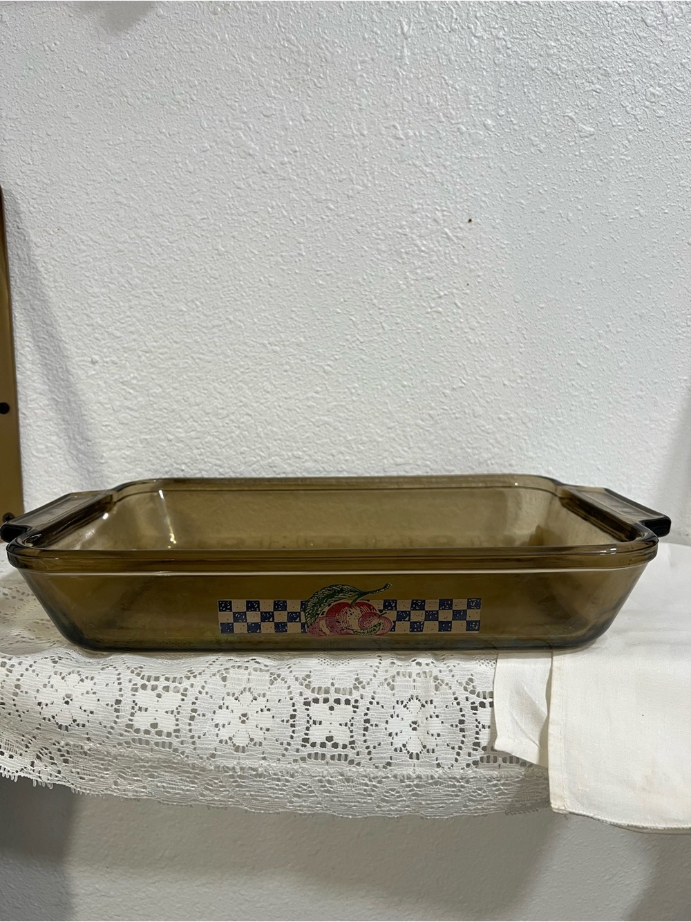Vintage Anchor Hocking Ovenware Amber Glass Baking Dish: Apple Jack Plaid Patter